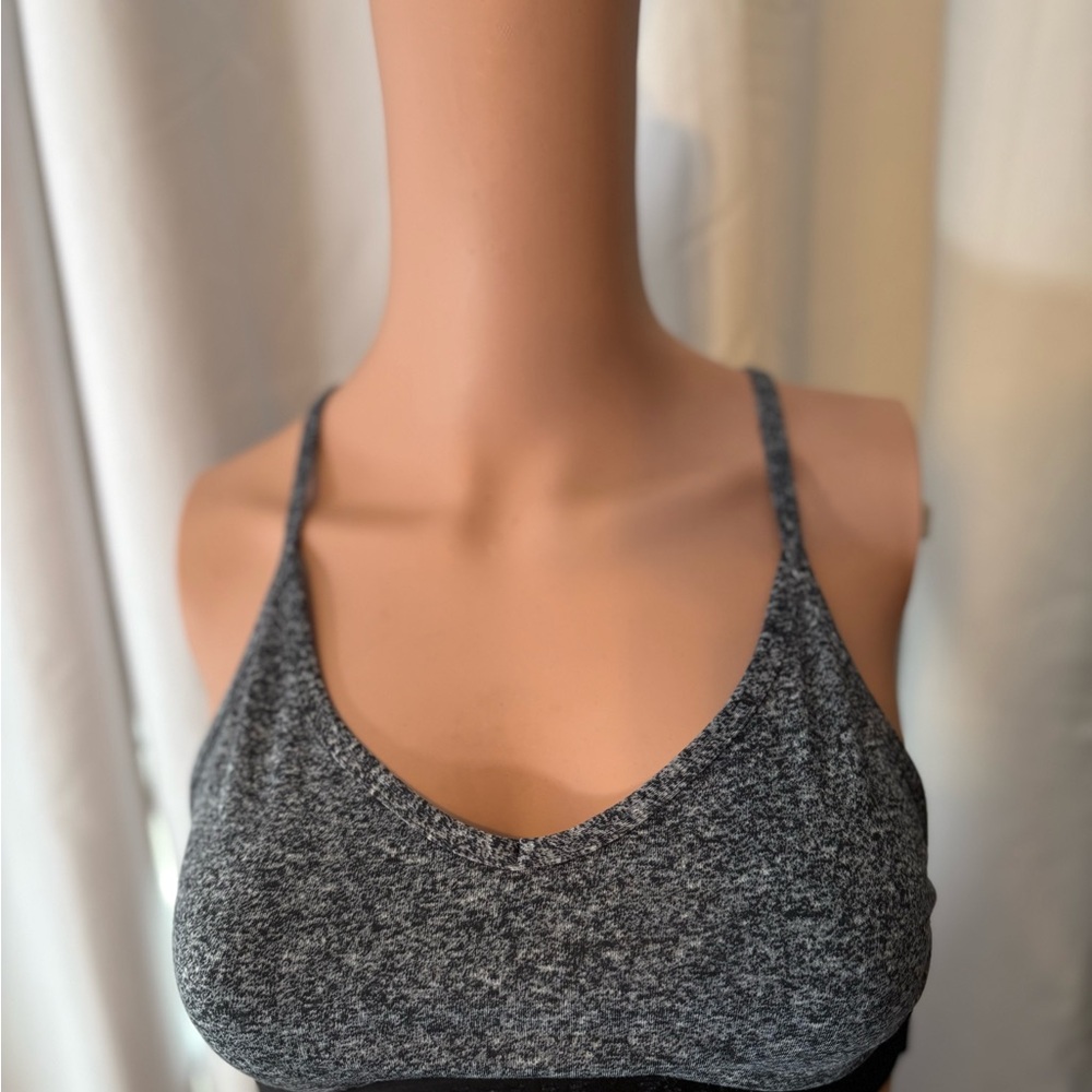 Pink Victoria's Secret Women's Black and Gray Sports Bra Medium - Picture 7 of 15